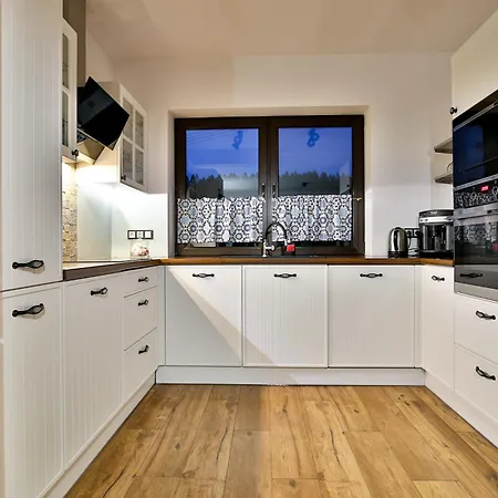 Holiday home Dom Swierszczem Glosny *