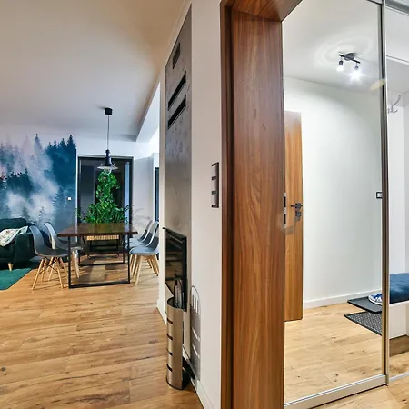 Dom Swierszczem Glosny Holiday home Gabon