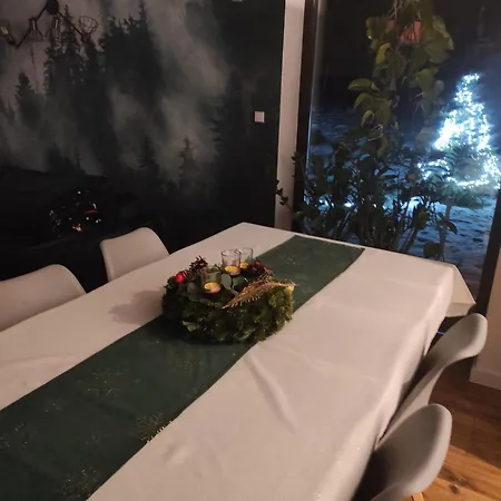 Dom Swierszczem Glosny